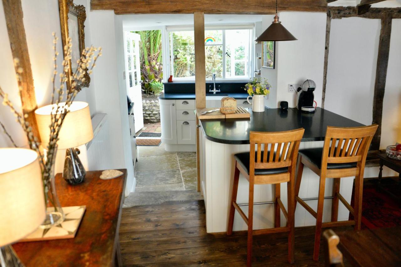 Tudor Cottage Sandwich Dış mekan fotoğraf